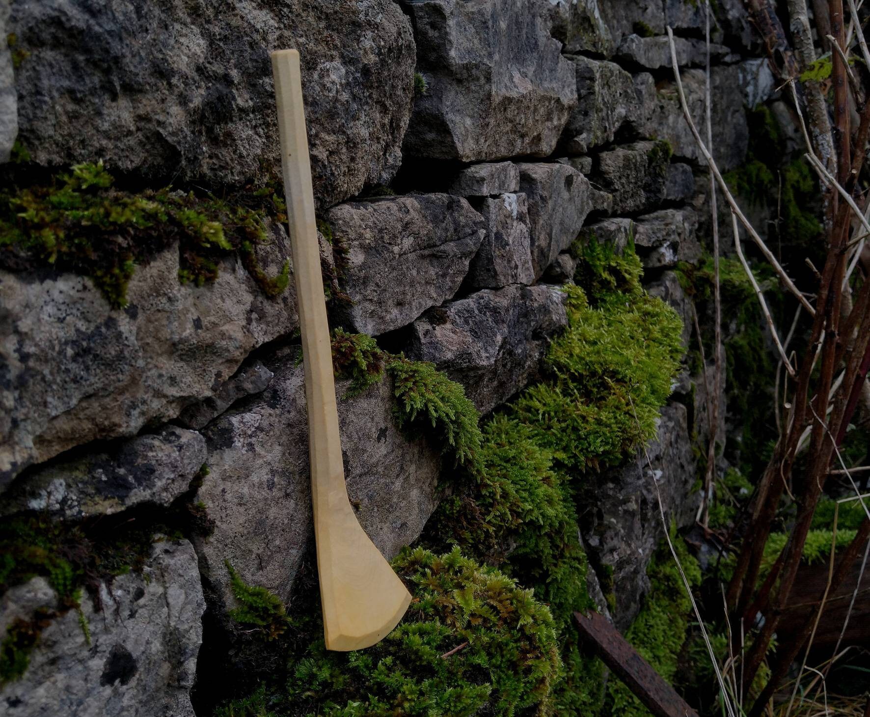 Small sycamore spatula